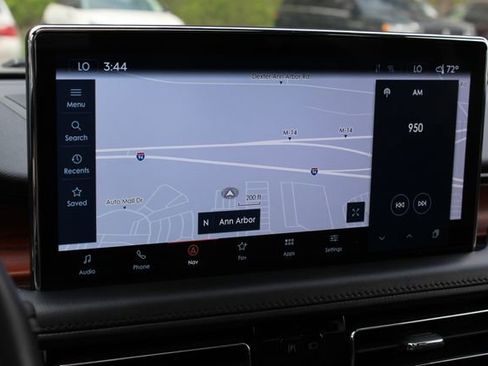 Used 2023 Lincoln Nautilus Reserve AWD/4WD image 23