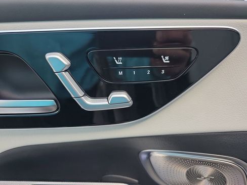 New 2026 Mercedes-Benz GLC 300 4MATIC image 11