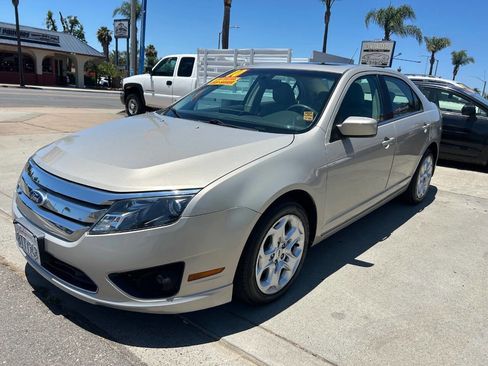 Used 2010 Ford Fusion SE FWD image 5