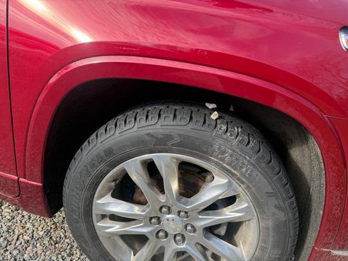 Used 2020 Chevrolet Traverse High Country AWD/4WD image 28