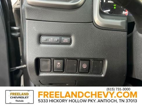 Used 2023 Nissan Murano SV image 13