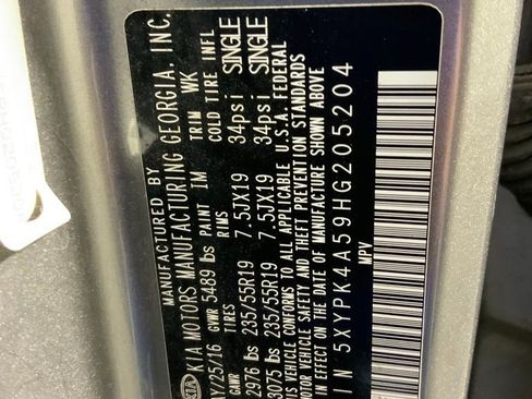 Used 2017 Kia Sorento SX image 36