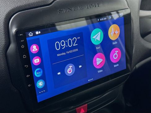 Certified 2017 Jeep Renegade Trailhawk image 21