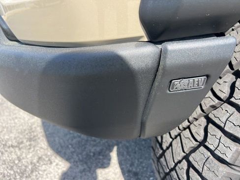 Used 2024 GMC Canyon AT4X w/ AT4X AEV Edition image 39