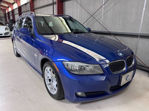 Used 2010 BMW 328i xDrive Wagon AWD/4WD image 36