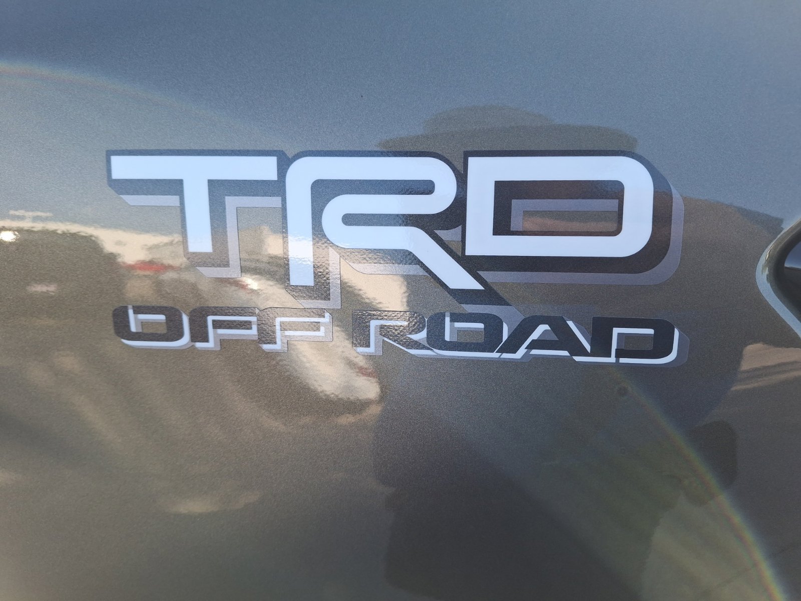 Used 2025 Toyota Tacoma TRD Off-Road AWD/4WD image 14