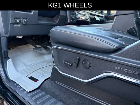 Used 2023 Ford F250 Lariat w/ Chrome Package AWD/4WD image 34