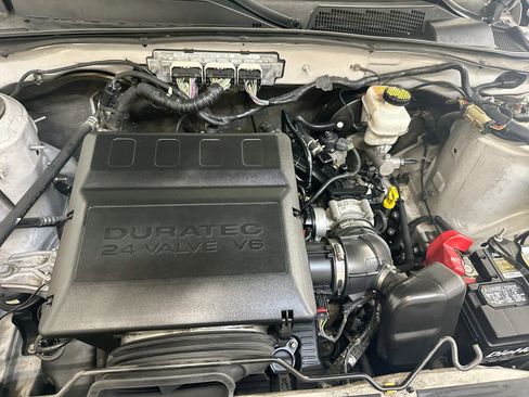 Used 2012 Ford Escape XLT AWD/4WD image 32
