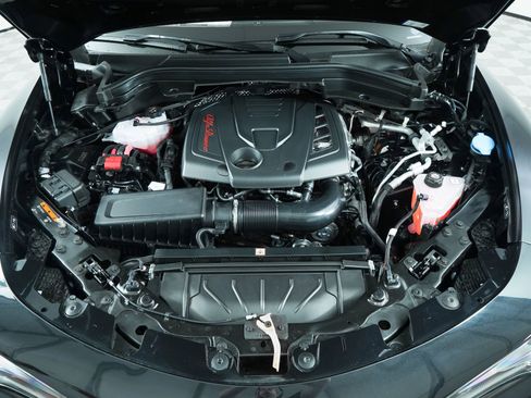 New 2025 Alfa Romeo Stelvio Sprint image 57