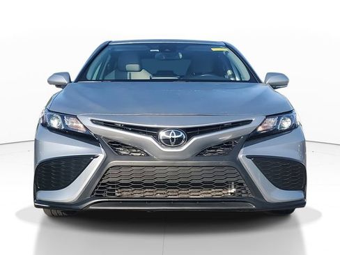 Used 2023 Toyota Camry SE w/ Cold Weather Package image 2