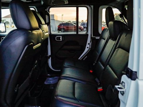 New 2026 Jeep Wrangler Unlimited Rubicon image 23