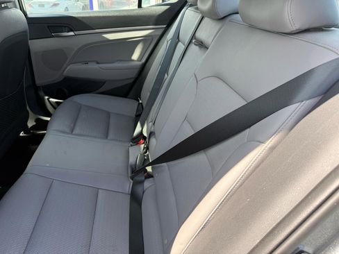 Used 2018 Hyundai Elantra Limited w/ Cargo Package image 7