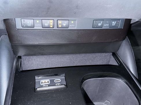 Certified 2023 Lexus ES 350 w/ Premium Package image 24