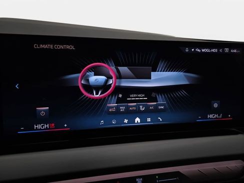 Certified 2025 BMW X3 xDrive30i w/ Convenience Package image 20