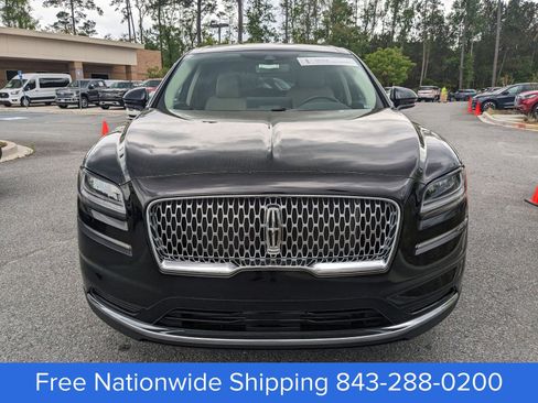 Certified 2023 Lincoln Nautilus AWD w/ Premium Package image 9