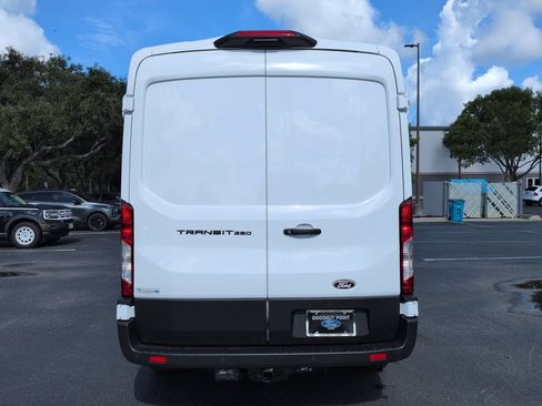 Used 2024 Ford Transit 350 XL RWD image 4