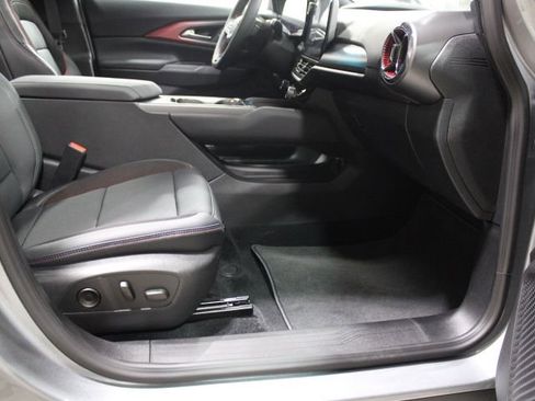 New 2026 Chevrolet Equinox EV RS image 22