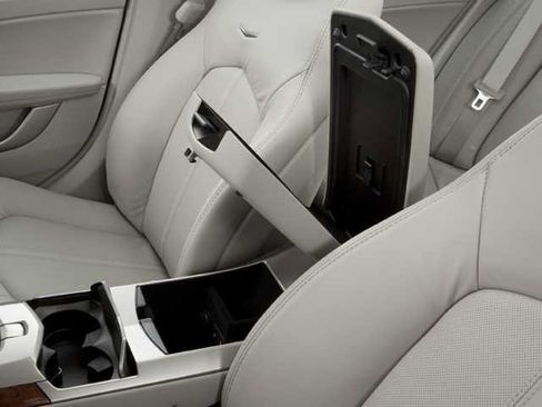 Used 2010 Cadillac CTS Sedan RWD image 12