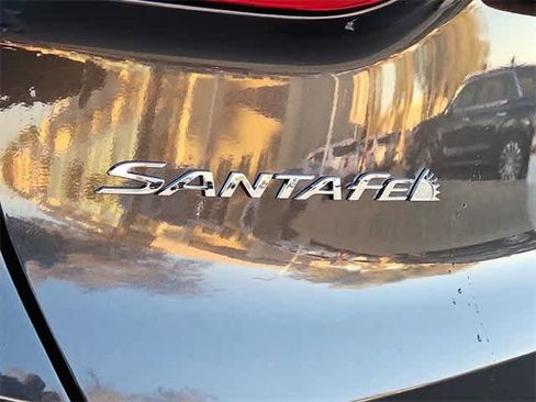 Used 2023 Hyundai Santa Fe SEL w/ Cargo Package image 12