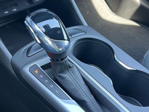New 2025 Buick Envista Preferred w/ Convenience I Package FWD image 26