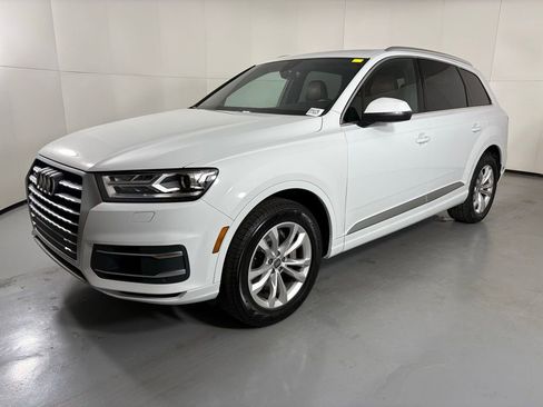 Used 2019 Audi Q7 3.0T Premium image 4