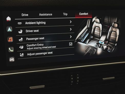 Used 2022 Porsche Cayenne Platinum Edition AWD/4WD image 26