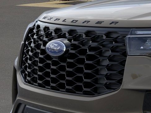 New 2026 Ford Explorer ST-Line AWD/4WD image 17