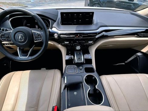 Used 2024 Acura MDX SH-AWD w/ Technology Package image 16