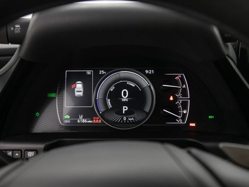Used 2025 Lexus ES 300h FWD image 27