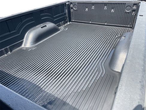 Used 2015 RAM 1500 Tradesman w/ Power & Remote Entry Group image 10