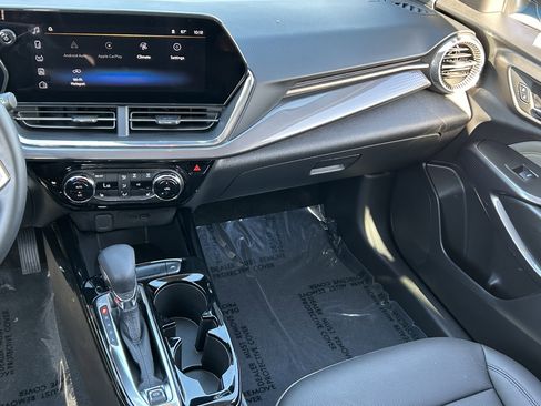 Used 2025 Chevrolet Trax ACTIV w/ Driver Confidence Package image 15