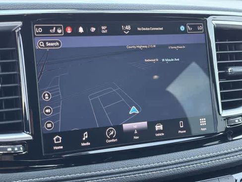 Used 2022 Chrysler Pacifica Limited w/ Uconnect Theater Family Group FWD image 23