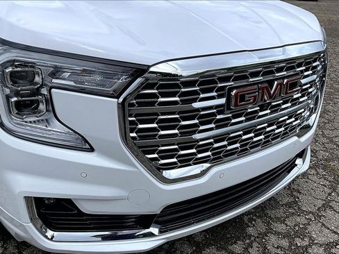 Used 2023 GMC Terrain Denali w/ Denali Premium Package AWD/4WD image 28