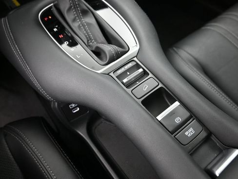 Used 2024 Honda HR-V EX-L image 15
