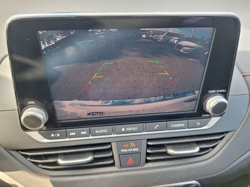 Used 2022 Nissan Altima 2.5 SR w/ Midnight Edition Package image 15