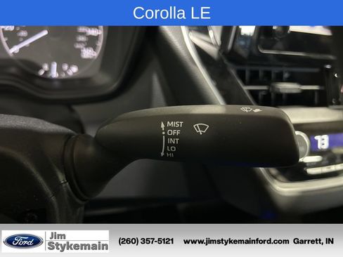 Used 2024 Toyota Corolla LE FWD image 18