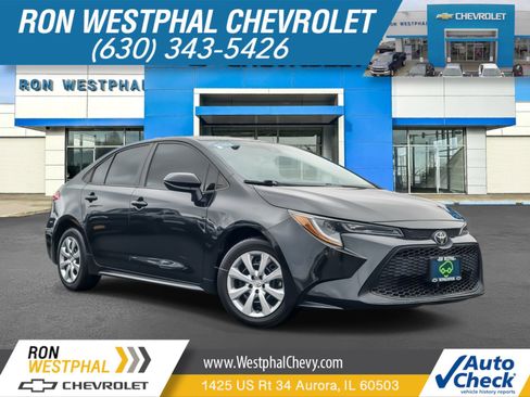 Used 2022 Toyota Corolla LE image 1