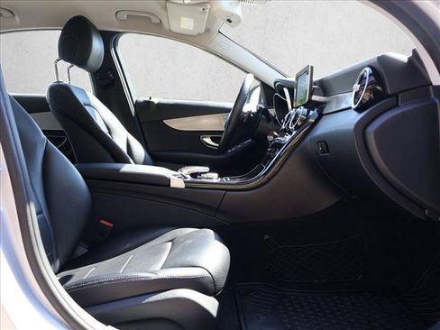 Used 2015 Mercedes-Benz C 300 4MATIC Sedan image 27