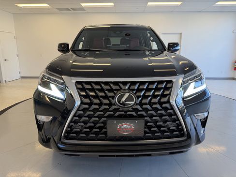 Used 2023 Lexus GX 460 Premium image 2