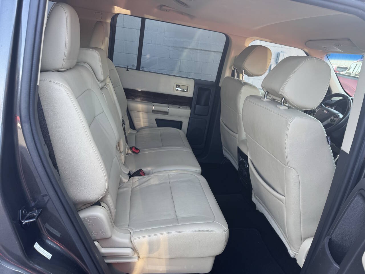 Used 2016 Ford Flex Limited AWD/4WD image 23