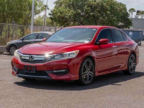 Used 2017 Honda Accord Sport Special Edition image 3