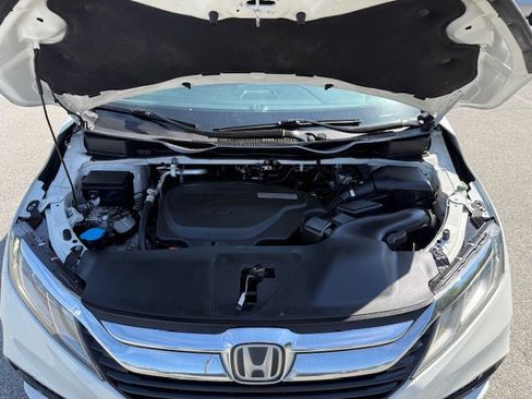 Used 2019 Honda Odyssey EX-L image 4