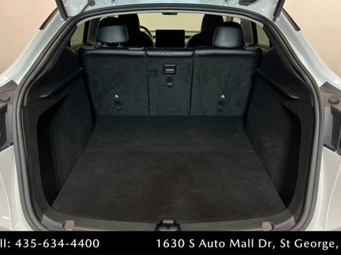 Used 2023 Tesla Model Y Performance AWD/4WD image 22