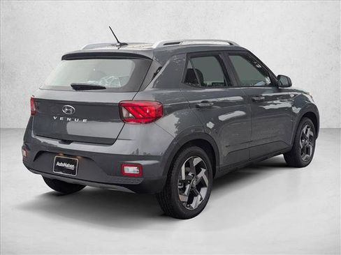 New 2026 Hyundai Venue SEL image 2