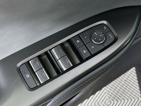 Used 2026 Lexus RZ 450e AWD w/ Cold Area Package image 18