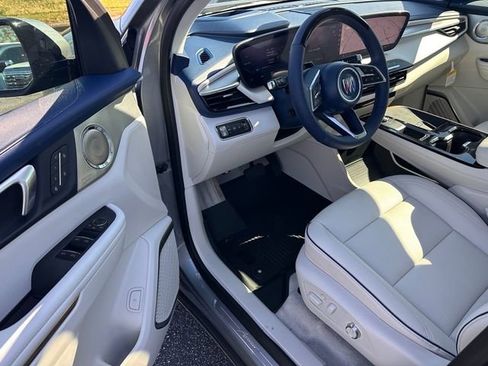 New 2026 Buick Enclave Avenir w/ Super Cruise Package image 16