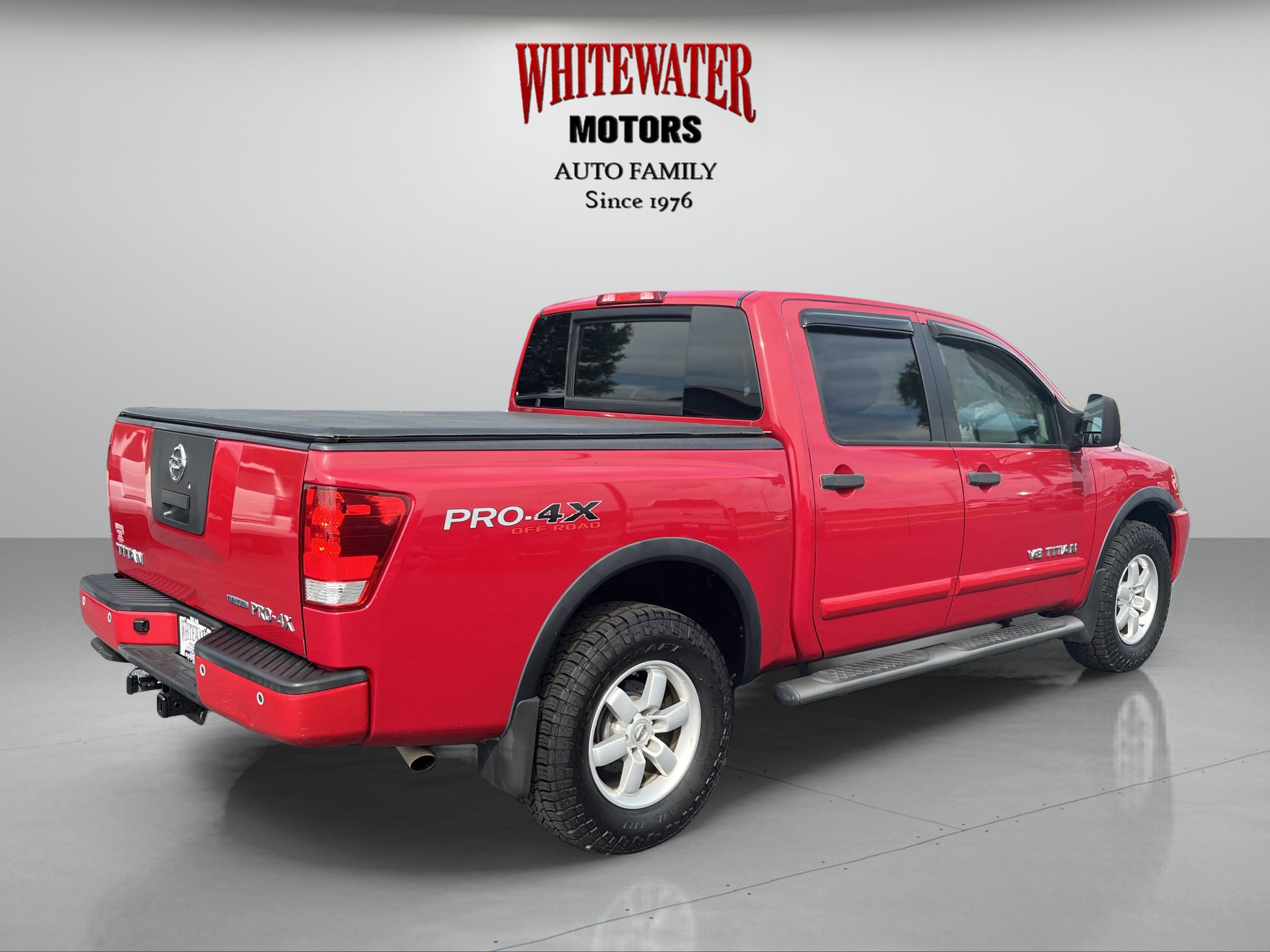 Used 2012 Nissan Titan PRO-4X AWD/4WD image 5