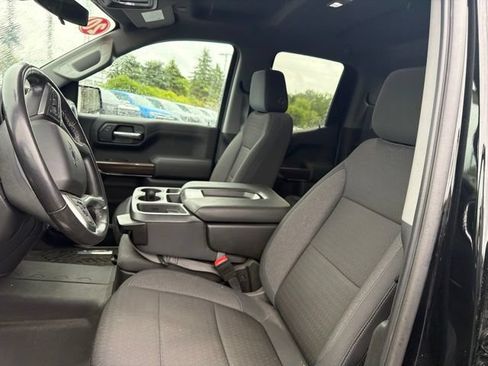 Used 2020 Chevrolet Silverado 1500 RST AWD/4WD image 19