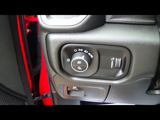 Used 2022 RAM 1500 Big Horn AWD/4WD image 17