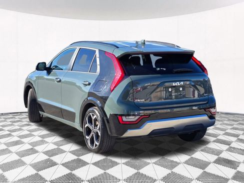 Used 2023 Kia Niro SX Touring image 24